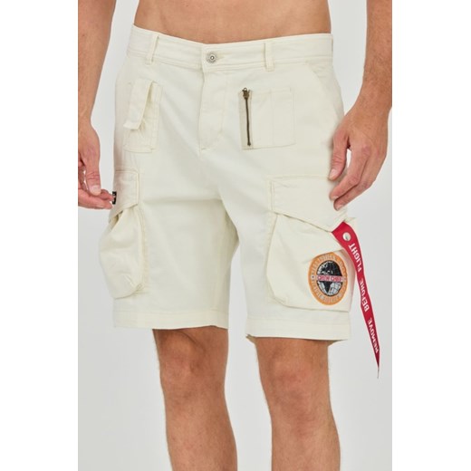 AERONAUTICA MILLITARE Beżowe shorty Crew Chief, Rozmiar 50 ze sklepu outfit.pl w kategorii Spodenki męskie - zdjęcie 174421402