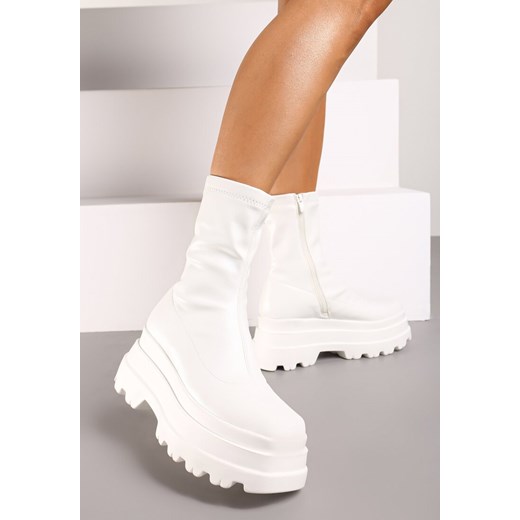 Botki Renee na platformie na zamek 