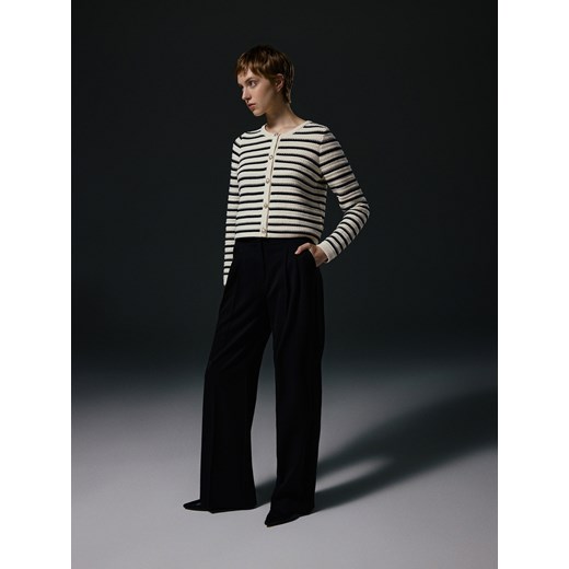 Sweter damski Reserved casual 