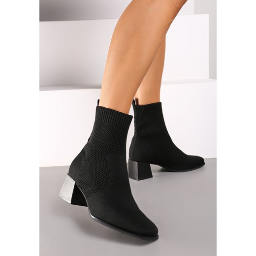 Czarne Wsuwane Botki na Obcasie Wykończone Elastyczną Cholewką Nevrene ze sklepu born2be.pl w kategorii Botki - zdjęcie 174632443
