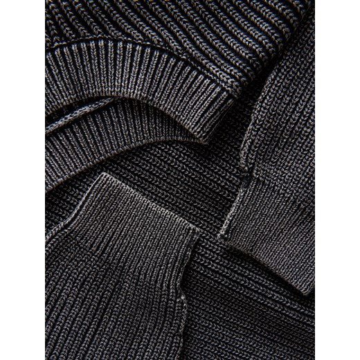 Sweter chłopięcy Reserved 