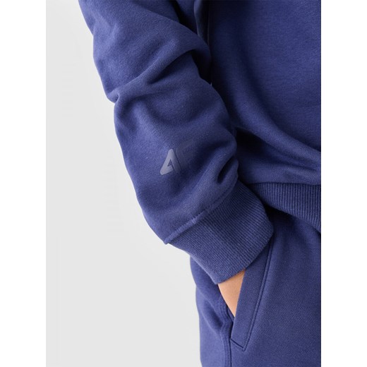 Chłopięca bluza dresowa nierozpinana bez kaptura 4F 4FJRAW24TSWSM1829 - niebieska ze sklepu Sportstylestory.com w kategorii Bluzy chłopięce - zdjęcie 174652712