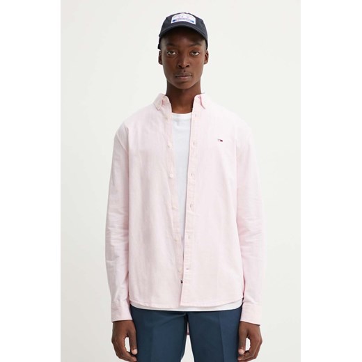 Tommy Jeans koszula bawełniana męska kolor różowy regular z kołnierzykiem button-down ze sklepu ANSWEAR.com w kategorii Koszule męskie - zdjęcie 174655124