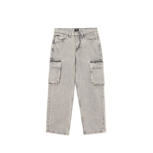 Cropp - Szare baggy z kieszeniami cargo - jasny szary ze sklepu Cropp w kategorii Spodnie męskie - zdjęcie 174657550