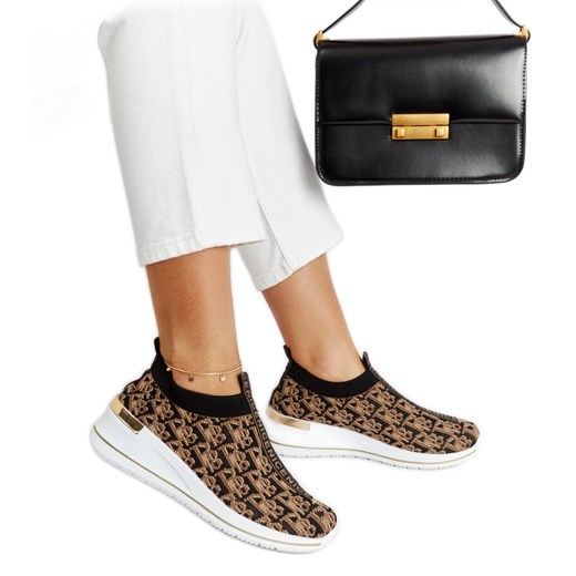 Czarno-brązowe buty Slip On Tartano czarne ze sklepu ButyModne.pl w kategorii Buty sportowe damskie - zdjęcie 174676444