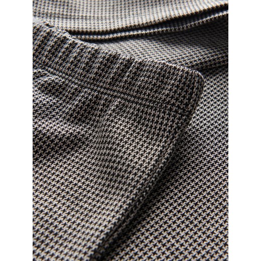 Spodnie dziewczęce Reserved szare w kratkę 