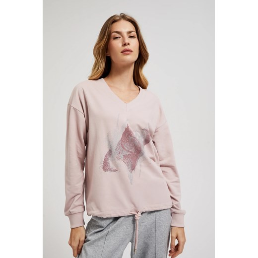 Bluza z nadrukiem i wiązaniem różowa ze sklepu Moodo.pl w kategorii Bluzy damskie - zdjęcie 174693072