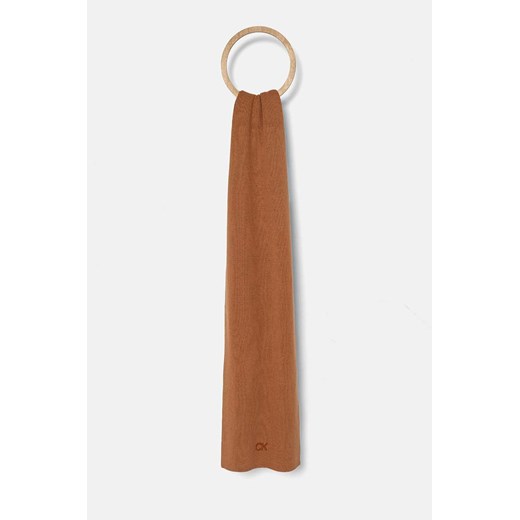 Calvin Klein szalik damski kolor brązowy gładki K60K612601 ze sklepu ANSWEAR.com w kategorii Szaliki i chusty damskie - zdjęcie 174703370