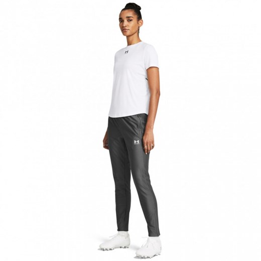 Damskie spodnie do piłki nożnej Under Armour UA W\'s Challenger Pique Pant - czarne ze sklepu Sportstylestory.com w kategorii Spodnie damskie - zdjęcie 174707454