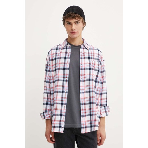 Tommy Jeans koszula bawełniana męska kolor biały relaxed z kołnierzykiem klasycznym DM0DM19532 ze sklepu ANSWEAR.com w kategorii Koszule męskie - zdjęcie 174722930