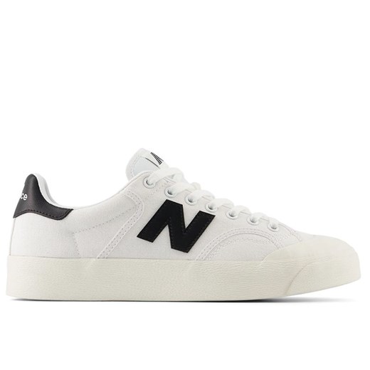 Buty New Balance BB100CVA - białe ze sklepu streetstyle24.pl w kategorii Buty sportowe męskie - zdjęcie 174727690