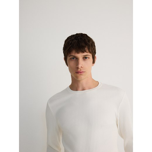Reserved - Longsleeve slim fit w prążek - złamana biel Reserved L Reserved