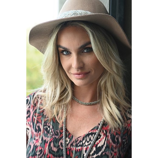 Sukienka BLEU D'AZUR z dekoltem v maxi z długimi rękawami 