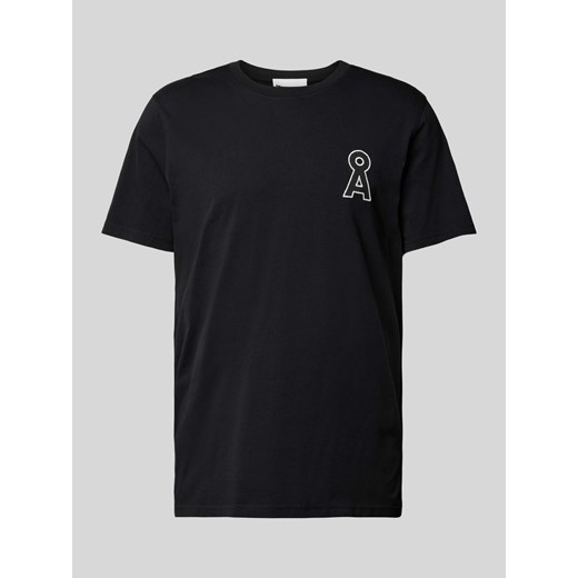 T-shirt z prążkowanym,okrągłym dekoltem model ‘AADONI’ ze sklepu Peek&Cloppenburg  w kategorii T-shirty męskie - zdjęcie 174739404