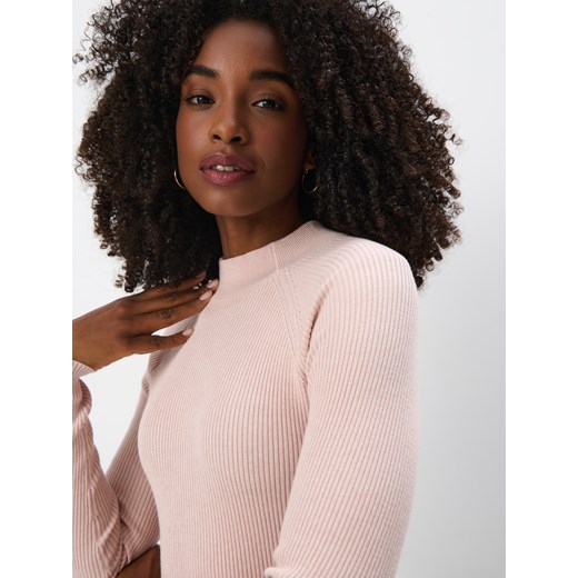 Mohito - Pudrowy sweter ze stójką - beżowy Mohito XL Mohito