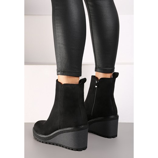 Born2be botki na zamek 