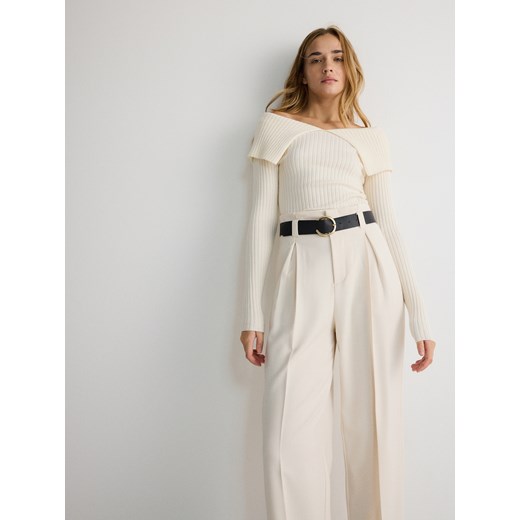 Reserved - Szerokie spodnie z paskiem - złamana biel Reserved XS Reserved