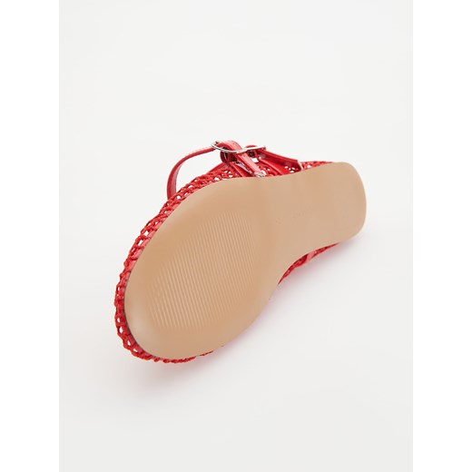 Reserved - Baleriny z siatką - czerwony Reserved 39 Reserved