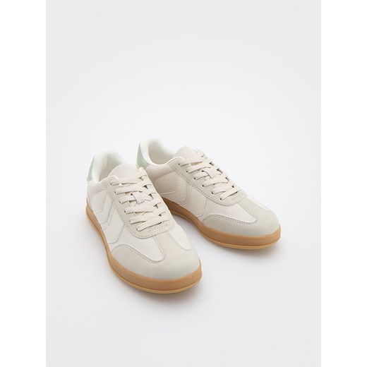 Reserved - Sneakersy z łączonych materiałów - beżowy Reserved 39 Reserved