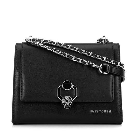 Damska crossbody ze skóry z ozdobną klamrą czarno - srebrna ze sklepu WITTCHEN w kategorii Listonoszki - zdjęcie 174850331