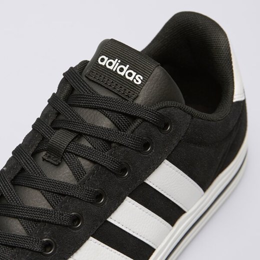 Buty sportowe damskie Adidas na płaskiej podeszwie wiązane