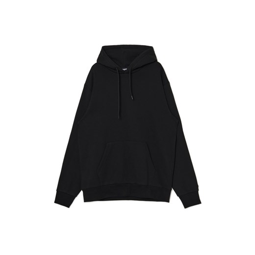 Cropp - Czarna bluza regular z kapturem - czarny ze sklepu Cropp w kategorii Bluzy męskie - zdjęcie 174925062