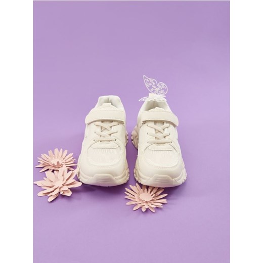 Sinsay - Sneakersy - beżowy ze sklepu Sinsay w kategorii Buty sportowe dziecięce - zdjęcie 174932340