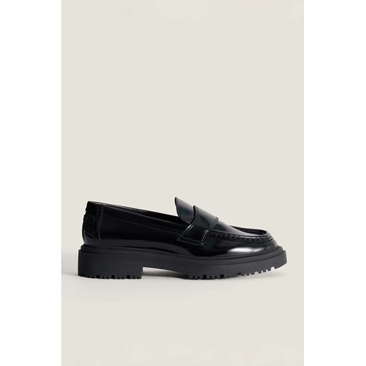 Hoff mokasyny MOCASIN NEGRO damskie kolor czarny na płaskim obcasie 22328001 SCHOOL ze sklepu ANSWEAR.com w kategorii Mokasyny damskie - zdjęcie 174943890