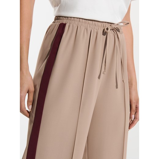 Spodnie damskie Sinsay 