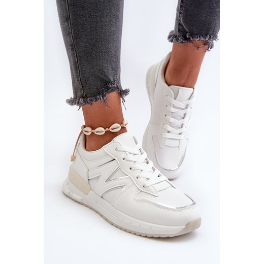 Damskie Sneakersy Eko Skóra Białe Kaimans A88-173 ze sklepu ZAZOO w kategorii Buty sportowe damskie - zdjęcie 175031123
