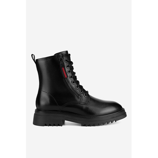 Botki Lasocki na płaskiej podeszwie wiązane 