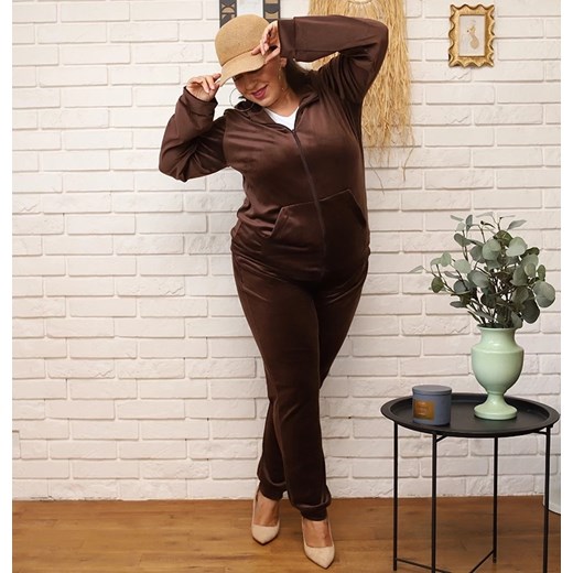Dres damski z rozpinaną bluzą plus size mokka (8216) ze sklepu goodlookin.pl w kategorii Dresy damskie - zdjęcie 175106612
