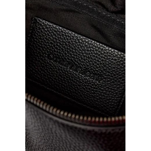 Calvin Klein Jeans Saszetka nerka OS okazyjna cena Gomez Fashion Store