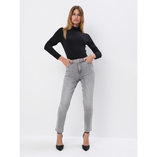 Mohito - Jeansy slim - szary ze sklepu Mohito w kategorii Jeansy damskie - zdjęcie 175120740