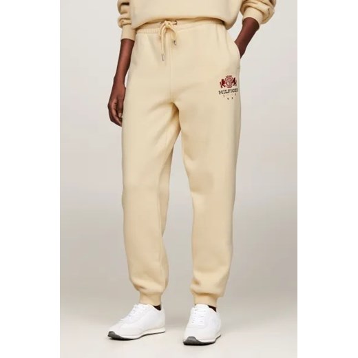 Tommy Hilfiger Spodnie dresowe VARSITY | Regular Fit ze sklepu Gomez Fashion Store w kategorii Spodnie damskie - zdjęcie 175128050