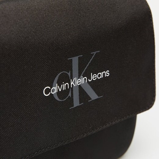CALVIN KLEIN TOREBKA SPORT ESSENTIALS FL CAMERA BAG M Calvin Klein ONE SIZE Symbiosis