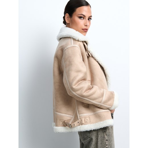 Sinsay - Kurtka z kożuchem - beżowy Sinsay XS Sinsay