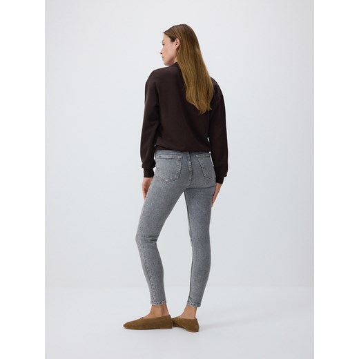 Reserved - Jeansy high waist - jasnoszary Reserved 46 Reserved