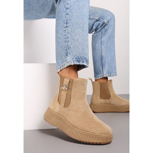 Brązowe Botki Sztyblety na Platformie z Metalowym Detalem przy Cholewce Danellia 39 promocja born2be.pl