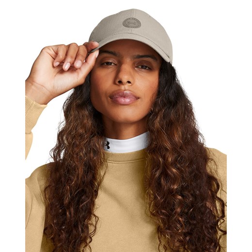 Damska czapka z daszkiem Under Armour W Iso-chill Armourvent Adj - beżowa ze sklepu Sportstylestory.com w kategorii Czapki z daszkiem damskie - zdjęcie 175187934