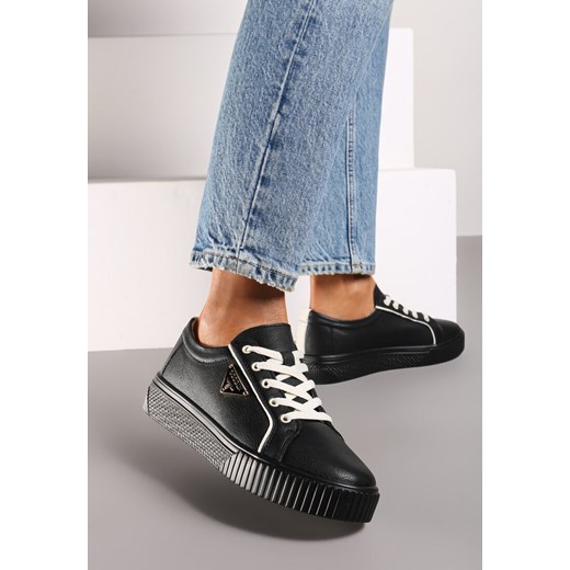 Czarne Sneakersy na Płaskiej Podeszwie ze Skóry z Metaliczną Ozdobą Melabra ze sklepu renee.pl w kategorii Buty sportowe damskie - zdjęcie 175193564