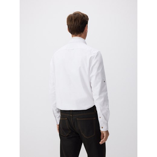 Reserved - Koszula regular fit z kieszonką - biały Reserved XS Reserved