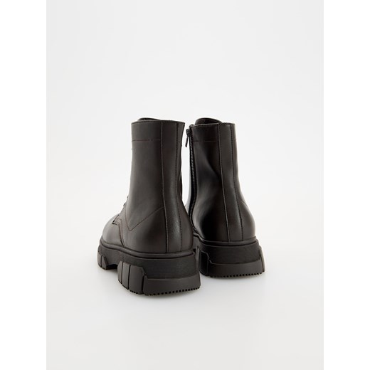 Buty zimowe męskie Reserved 