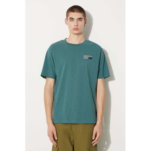 New Balance t-shirt bawełniany Athletics Premium Logo męski kolor zielony z aplikacją MT41908NUS ze sklepu ANSWEAR.com w kategorii T-shirty męskie - zdjęcie 175225464