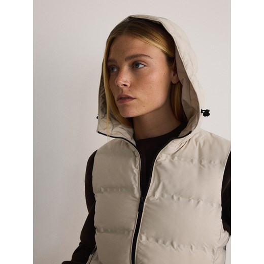 Reserved - Pikowana kamizelka z kapturem - kremowy Reserved L Reserved
