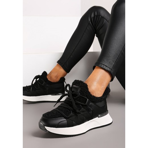Czarne Sneakersy z Futerkiem Typu Baranek na Grubej Podeszwie Zinithara ze sklepu born2be.pl w kategorii Buty sportowe damskie - zdjęcie 175259911