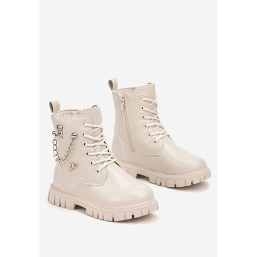 Beżowe Botki Ocieplone Futerkiem ze Srebrnymi Aplikacjami Oilisha Renee 33 renee.pl