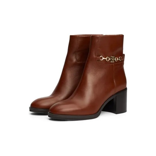 Botki Tommy Hilfiger na obcasie 