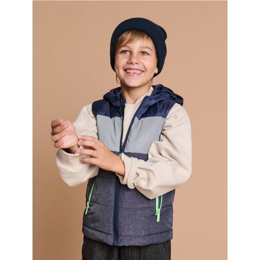 Sinsay - Kamizelka z kapturem - granatowy ze sklepu Sinsay w kategorii Kamizelki chłopięce - zdjęcie 175341824