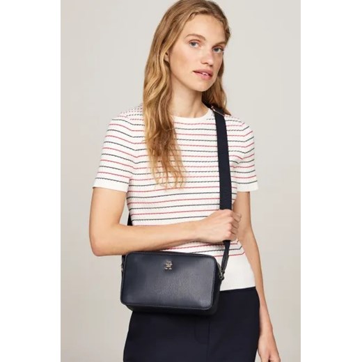 Tommy Hilfiger listonoszka na ramię średnia
